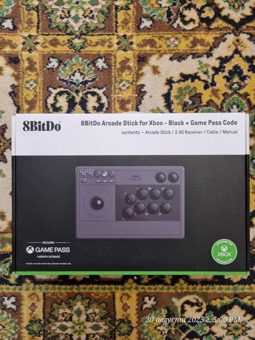 8BitDo Arcade Stick ПК - 2.4G PC/NS USB/Bluetooth
