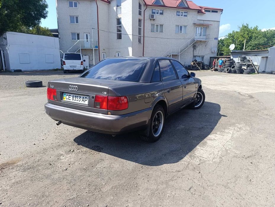 Ауді 1.8 20 клапана на ходу