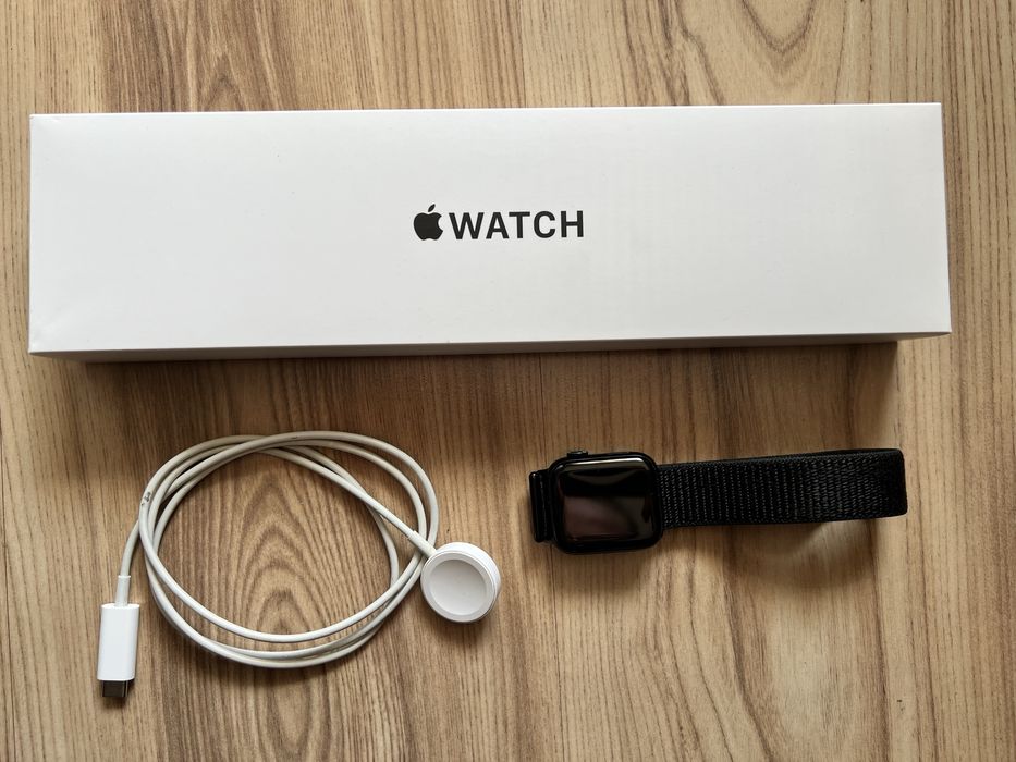 Zegarek Apple Watch SE 2gen GPS 40mm koperta z aluminium (północ) + 7 pasków