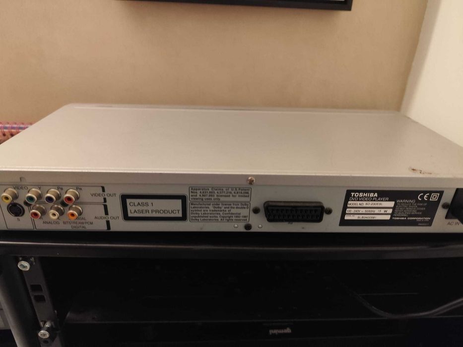 Toshiba DVD player TOSHIBA em bom estado de funcionamento