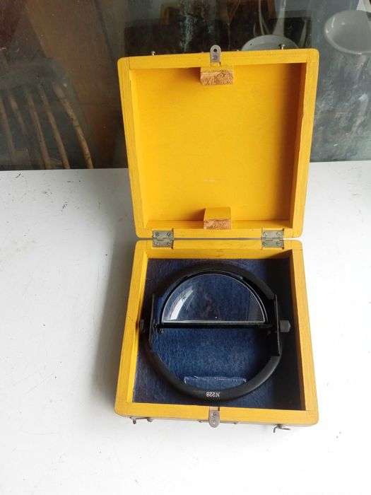 Instrumento náutico antigo