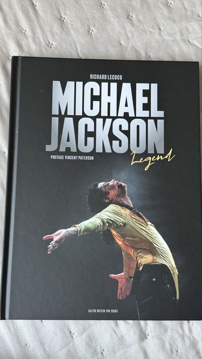 Michael Jackson Legend книга