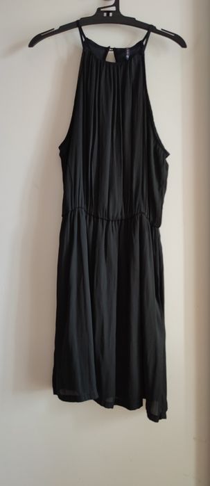 Vestido preto fluido