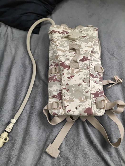 Тактичний рюкзак Hydrator Pixel 3л