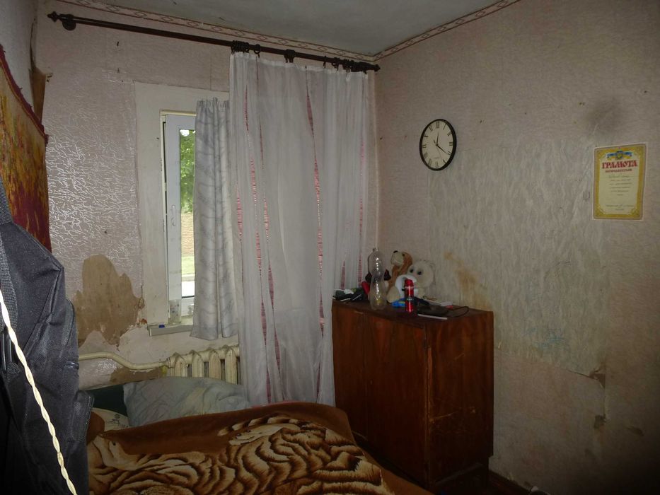 Терміново продам будинок в центрі Змііва