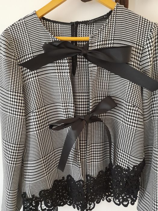 Blusas elegantes a "chamar" a Primavera