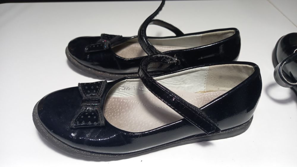 Туфлі лакові для дівчинки, 31 та 33 розміри