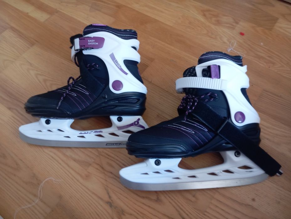 Łyżwy hokejowe rozmiar 39