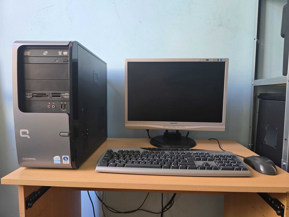 Computador Fixo Compaq Presario SR5612BE Como Novo