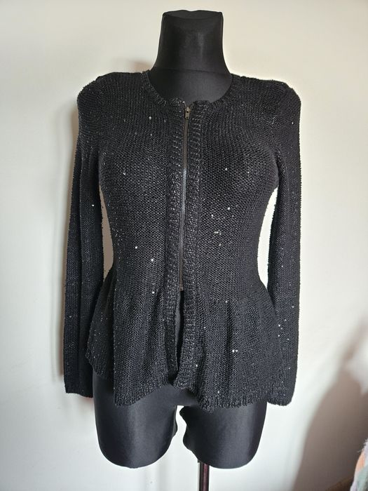 Sweter czarny zapinany na suwak