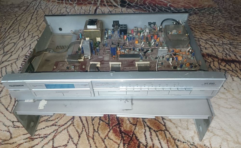 Telefunken HT850 na części