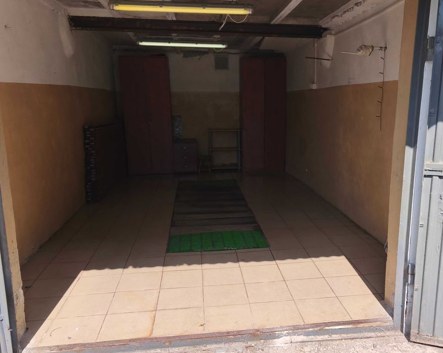 Garaż Pruszcz Gdański os. Komarowo - Dywizjonu 303