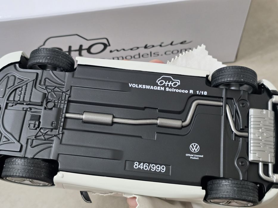 1/18 Volkswagen Sciirocco R