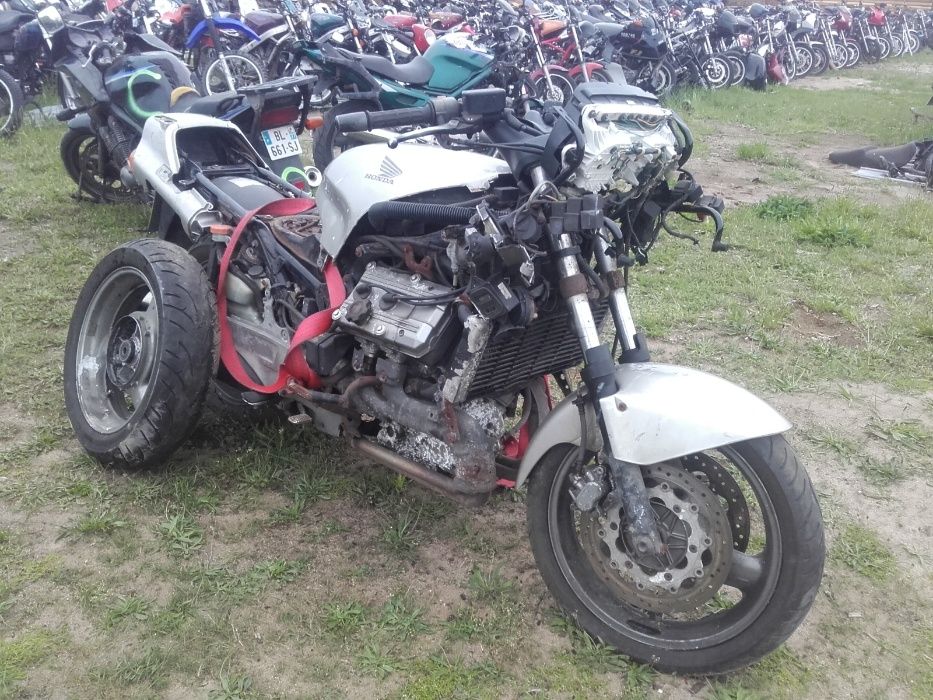 honda st1100 st 1100 lagi gaźniki koło felga tarcza dyfer moduł części