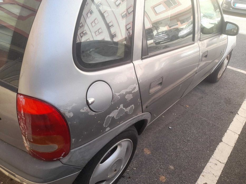 Opel Corsa B de 1995