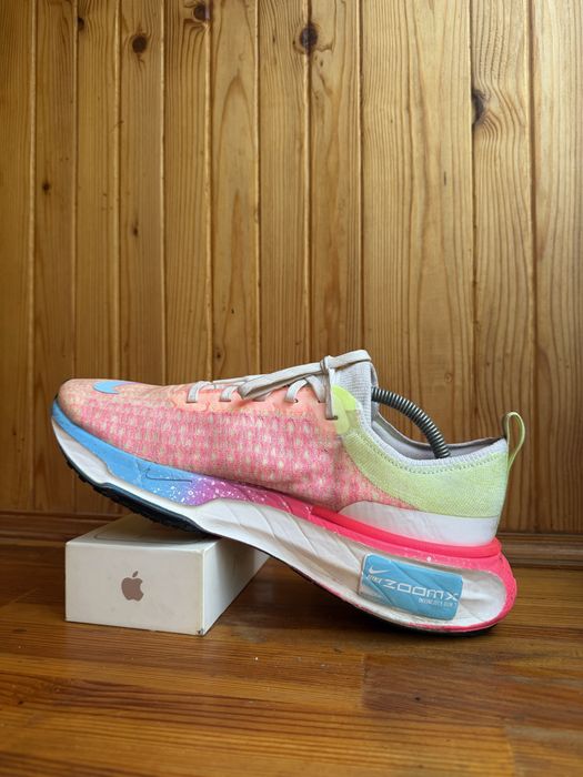 Кроссовки Nike ZoomX Invincible Run Flyknit 3