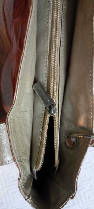 Mala Charles em pele "martelada" Rosa velho