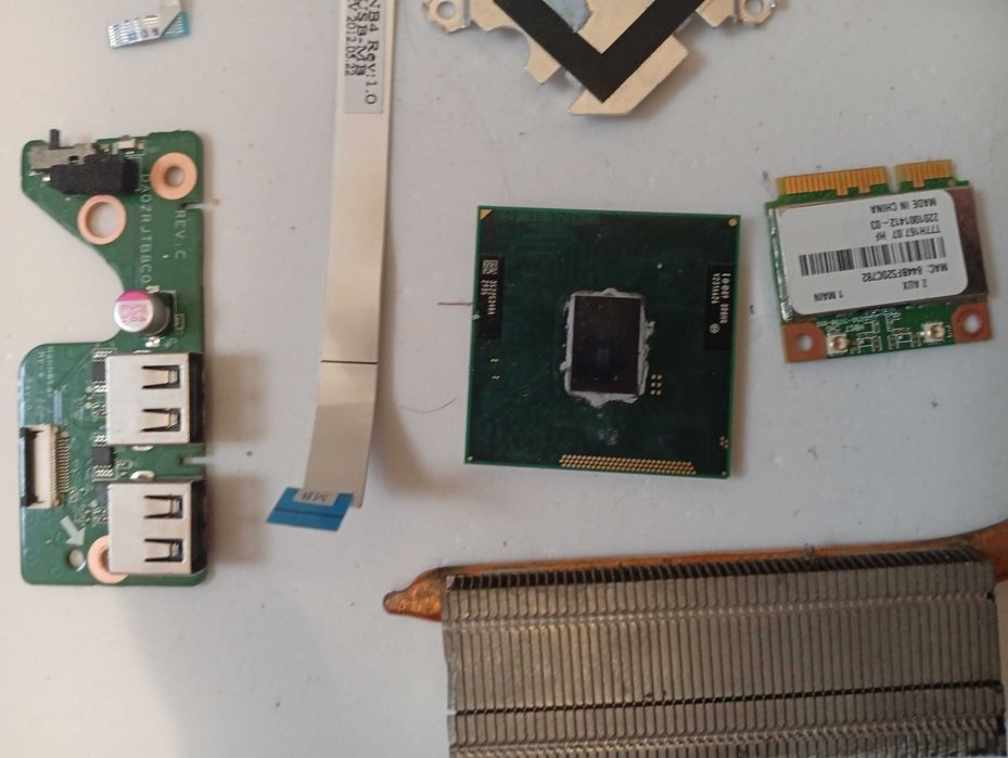 Продам запчасти те что на фото от ноутбука ACER TravelMate 5360