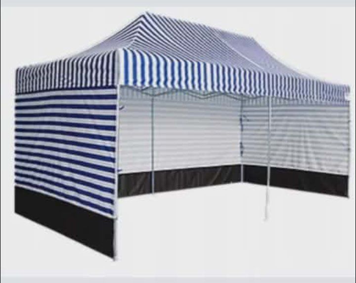 Namiot handlowy 3,5 x 2,5 - mocny stelaż - używany