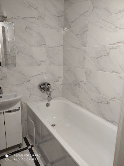 Однокімнатна в раєні виставки автовокзалу