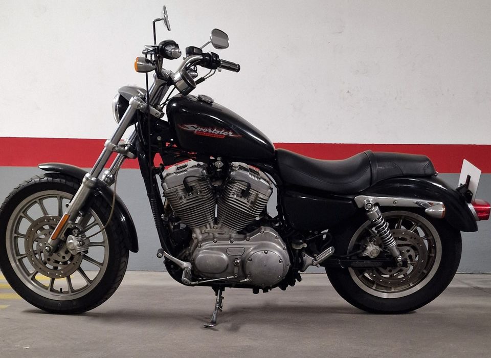 Harley davidson 883