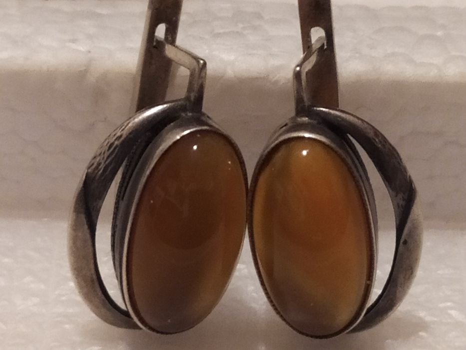 Серьги ссср из серебра  875 пробы со звездой.Свердловский ювелирный.