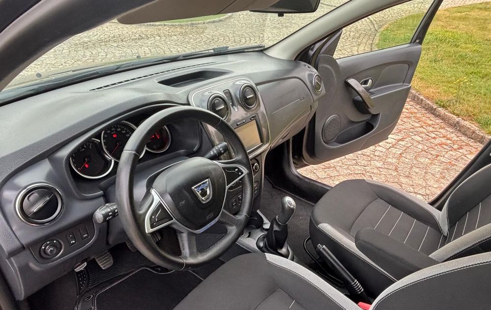 DACIA SANDERO STEPWAY 1.5DCI 90CV NACIONAL