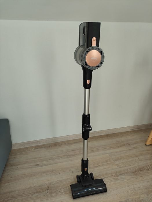 Odkurzacz pionowy Eldom