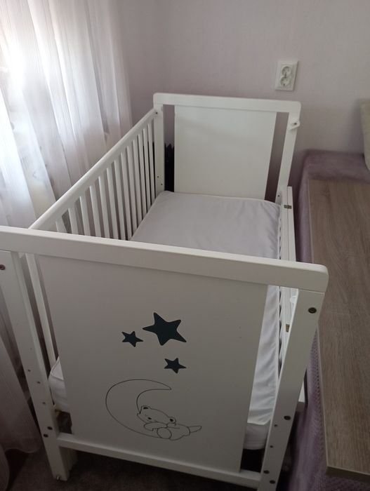 Кроватка з матрасом, дитяче ліжечко