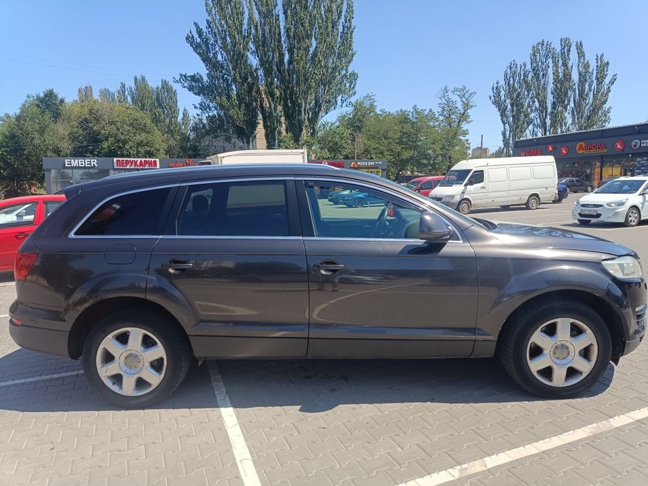 Ауди Q7 3.0 Турбо Дизель!