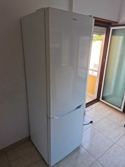 Frigorífico Combinado TEKA NFL 342 WH BL