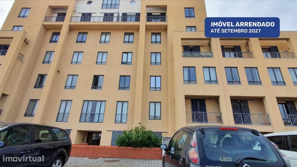 T3 para Investimento com Garagem Dupla – Paranhos, Porto