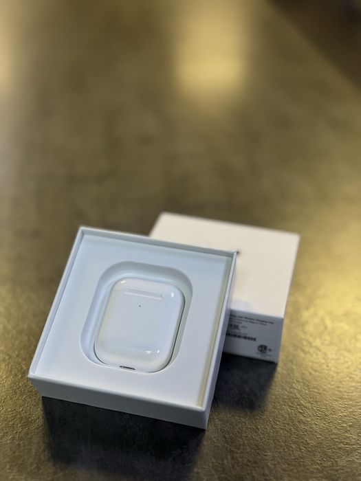AirPods 2 нові в наявності / магазин / 1:1 / повний комплект