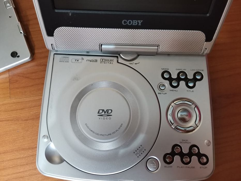 DVD portátil da coby