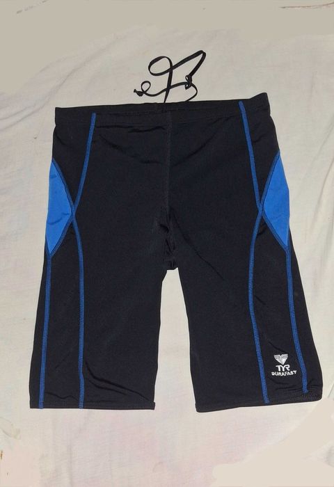 Продам плавки TYR Durafast