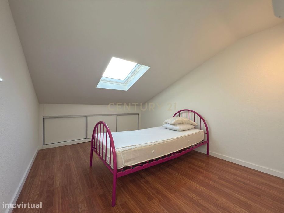 Apartamento com 3 quartos em Esgueira totalmente remodelado