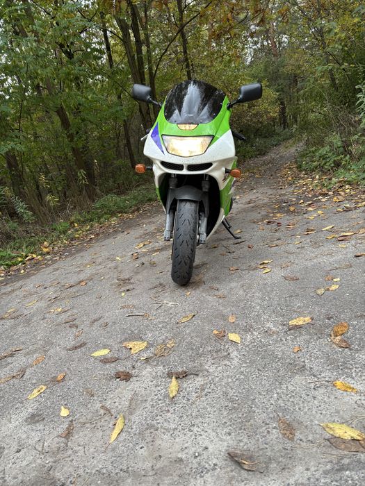 Kawasaki Ninja ZX6R 600
