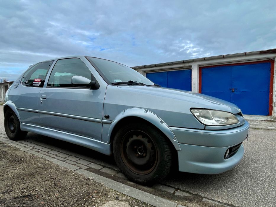 Peugeot 306