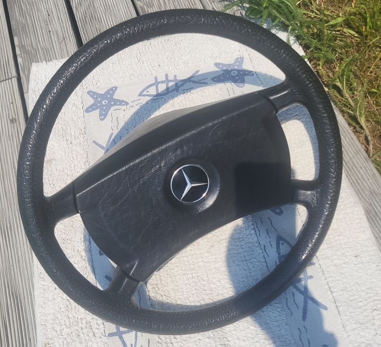 Кермо руль мерседес mercedes w123 рест, w126,w201,w124, r107
