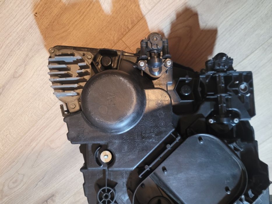 Reflektor lampa Mercedes Actors MP4 MP5 full led