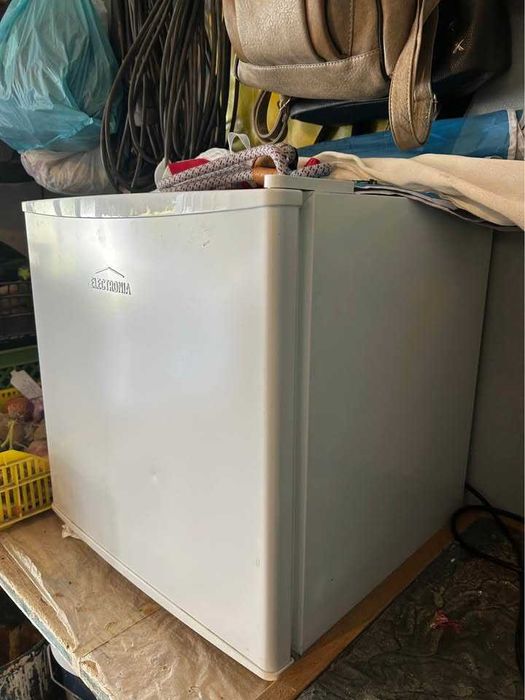 Frigorífico mini branco
