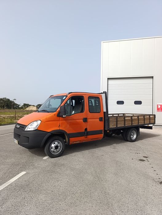 Carrinha Iveco cabine dupla
