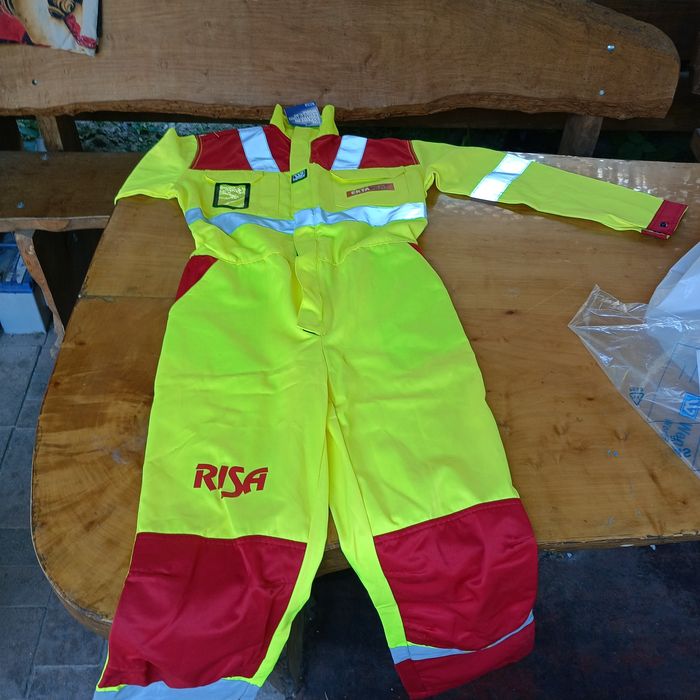 Робочий спецодяг , комбенізон штани .