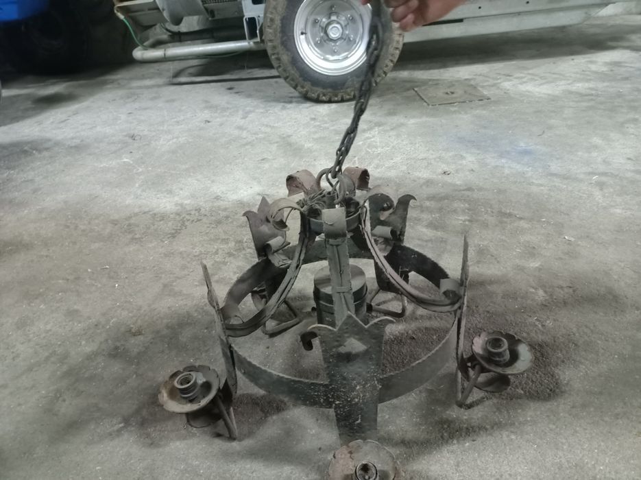 Vendo candeeiros antigos rusticos