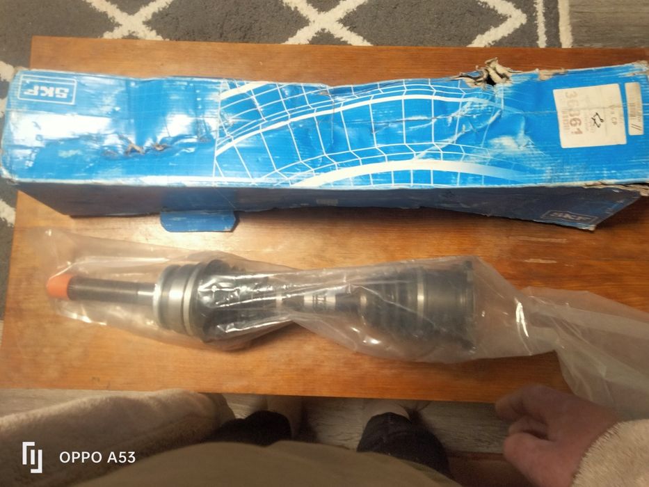 Мицубиси L 200 Полуось в заборе авто был праворульный