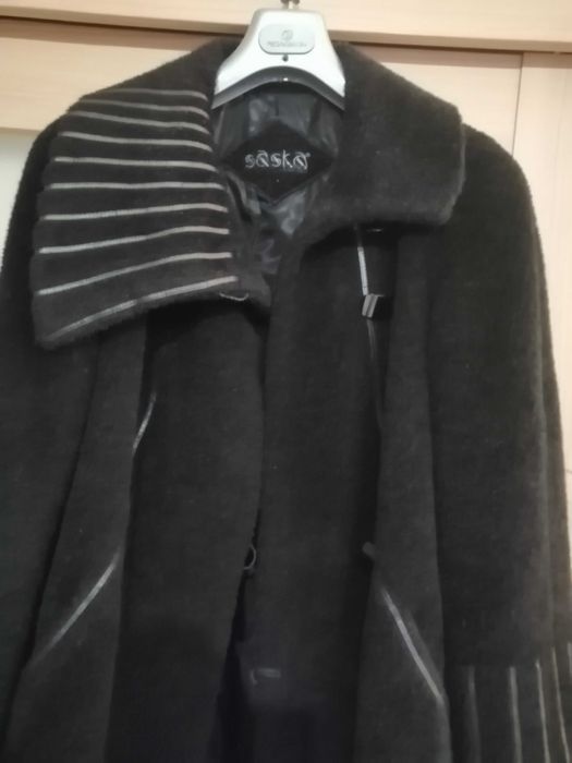 Wełniany damski  zimowy  płaszcz SASKA Fashion