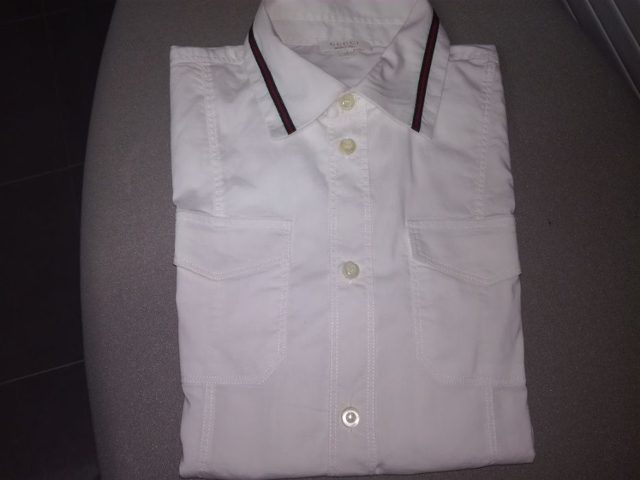 Camisa Gucci- 10 anos