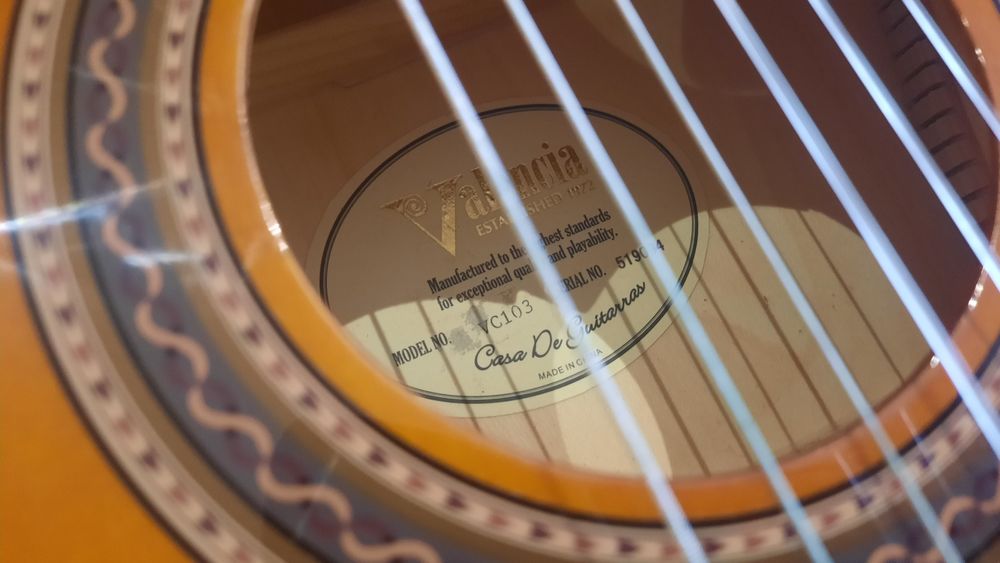 Guitarra 3/4 Valencia
