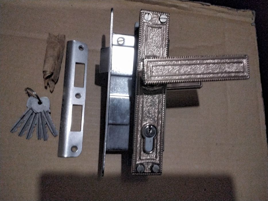 Продам замок мотор сич