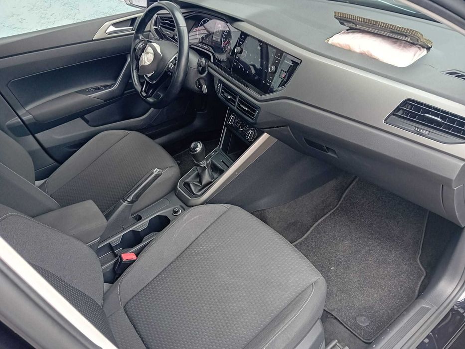 VW Polo 1.6 tdi ( pequeno sinistro )
